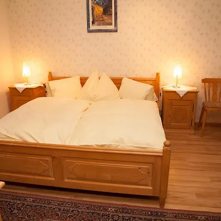 Inn - Restaurant Bernthaler 3*