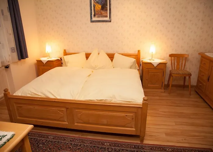 Inn - Restaurant Bernthaler 3*